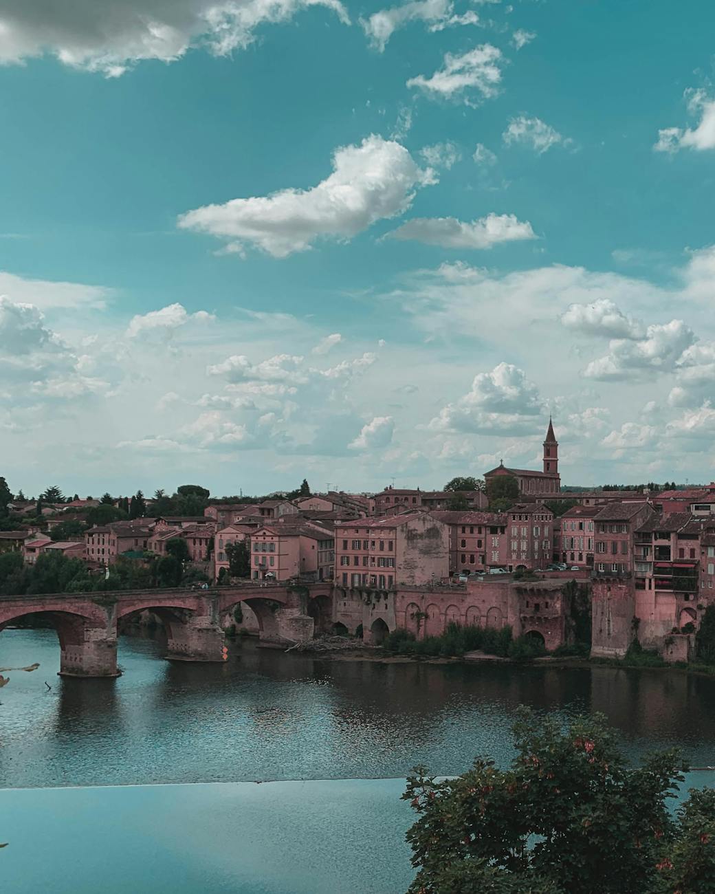 Pont historique d'Albi sur le Tarn
