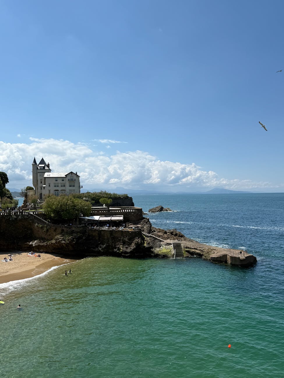 Côte de Biarritz et architecture historique sur l'Atlantique