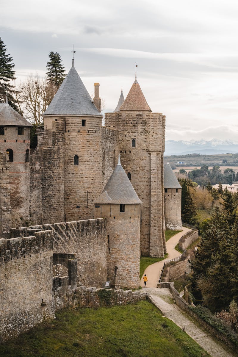 Forteresse médiévale en pierre de Carcassonne en Occitanie
