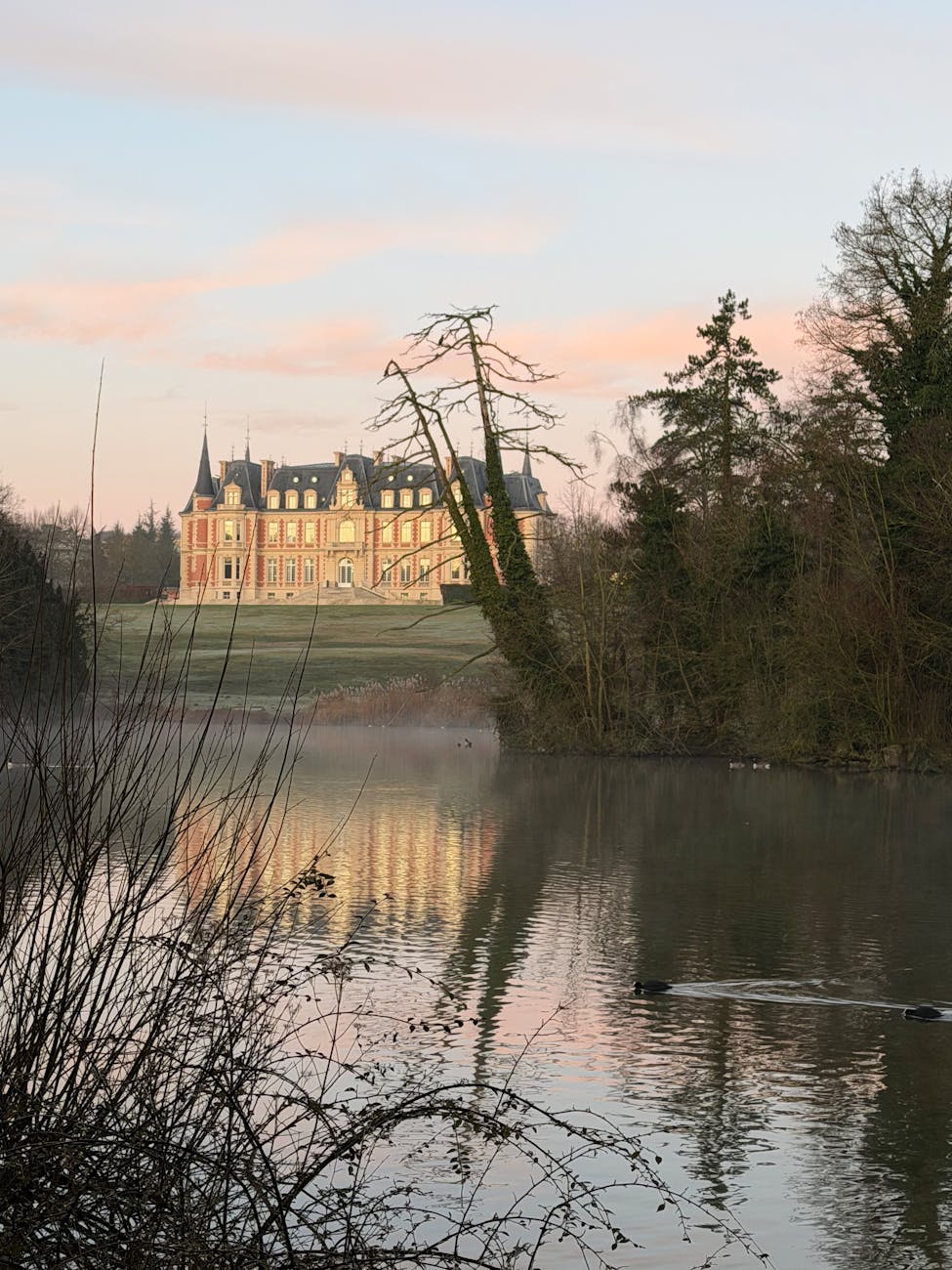 Bâtiment Renaissance en pierre de tuffeau