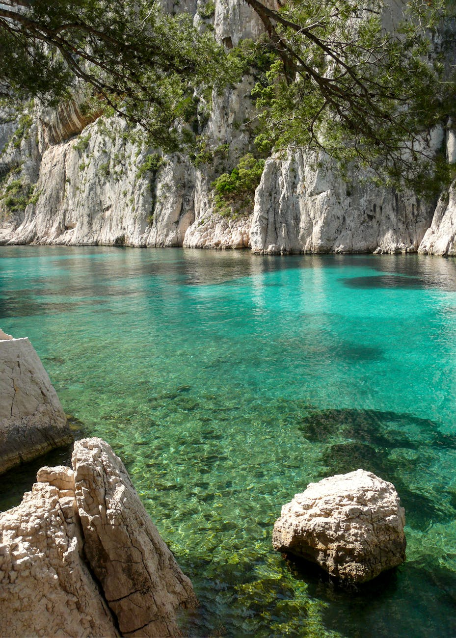 Calanques de Marseille aux eaux turquoise