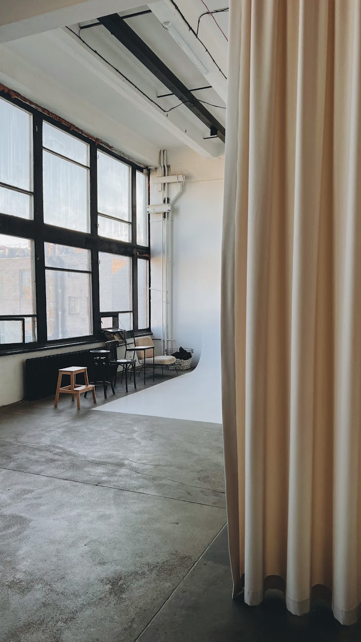 Studio créatif spacieux et moderne