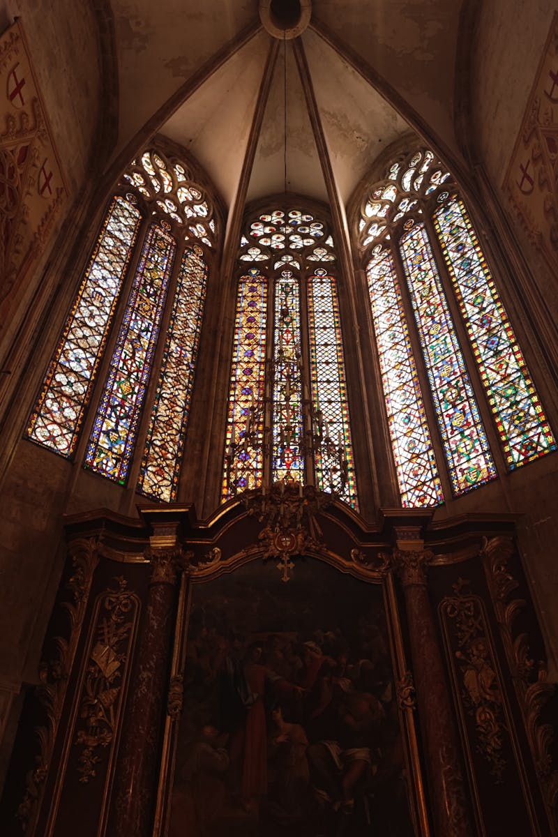 Vitraux de la cathédrale Saint-Just-et-Saint- de Narbonne