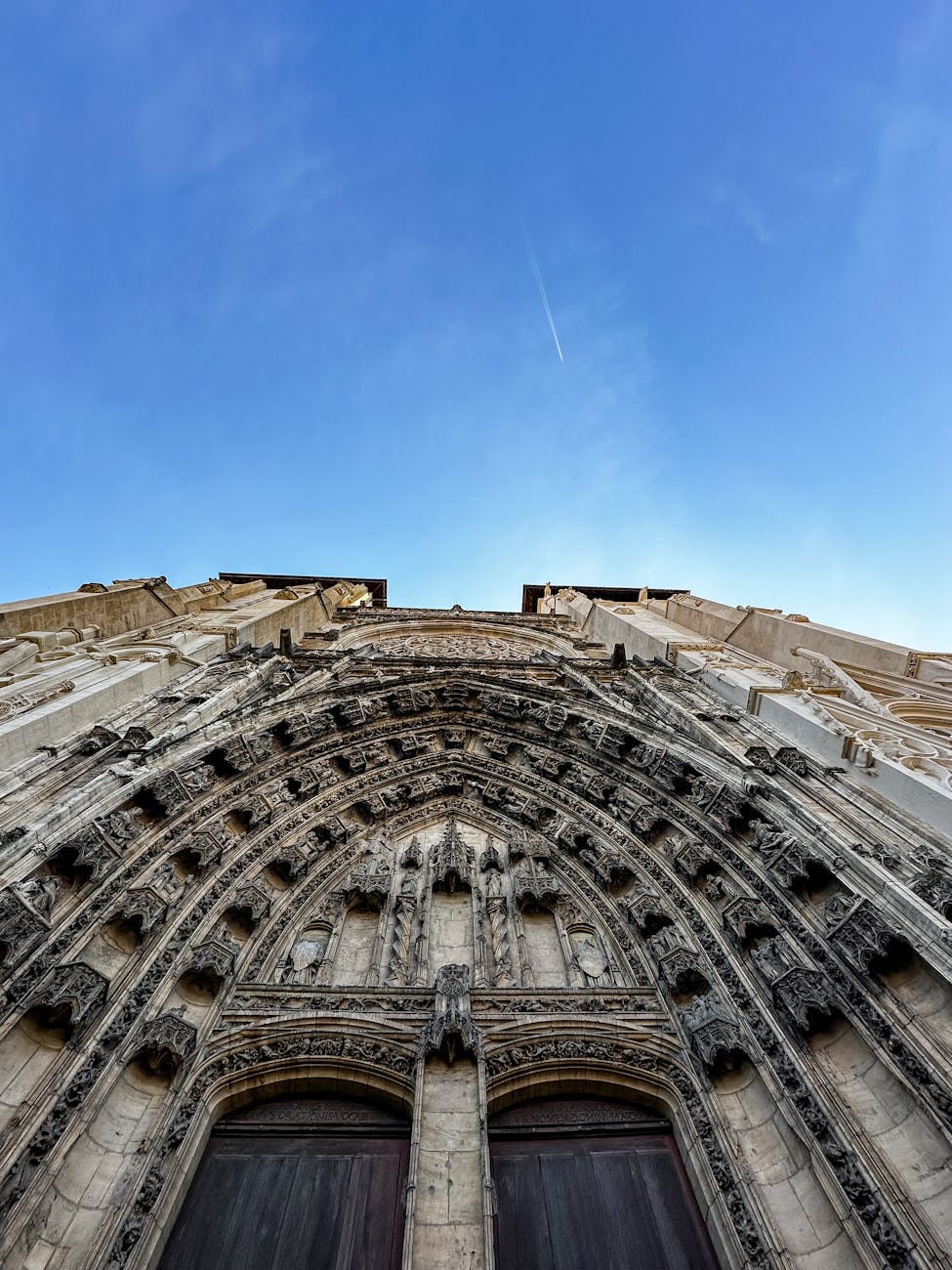 Façade gothique de la cathédrale Saint-Maurice de Vienne