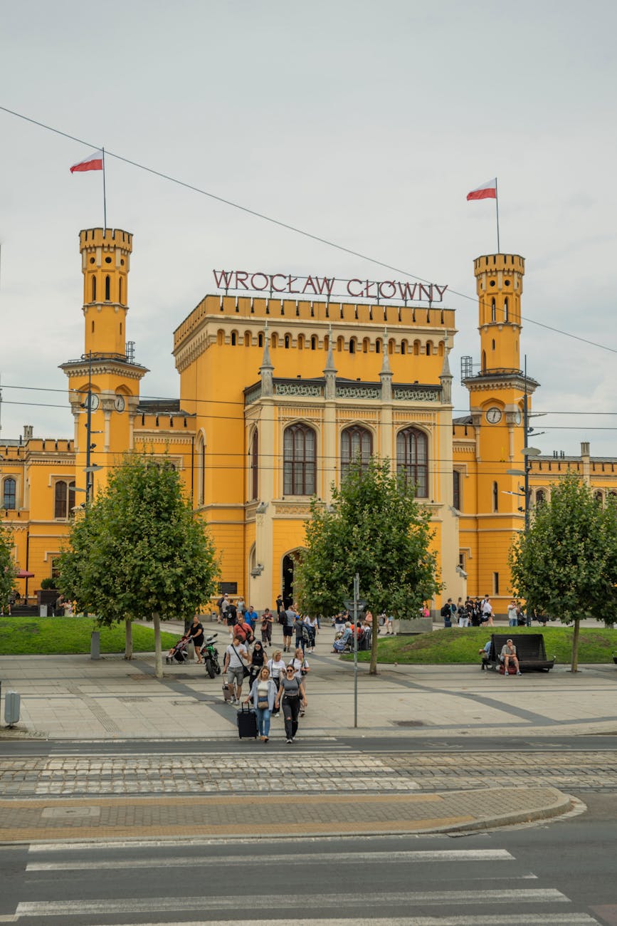 Dworzec Wrocław Główny — fasada z wieżami
